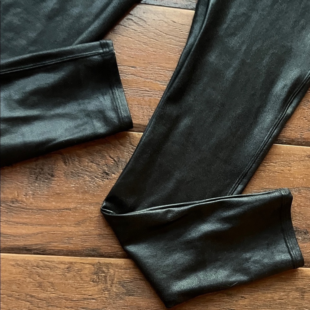 SPANX Black High-Waisted Leggings - Picture 5 of 6